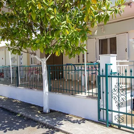 Apartment Lola Nea Vrasna