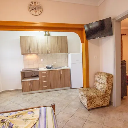 Lola Apartment